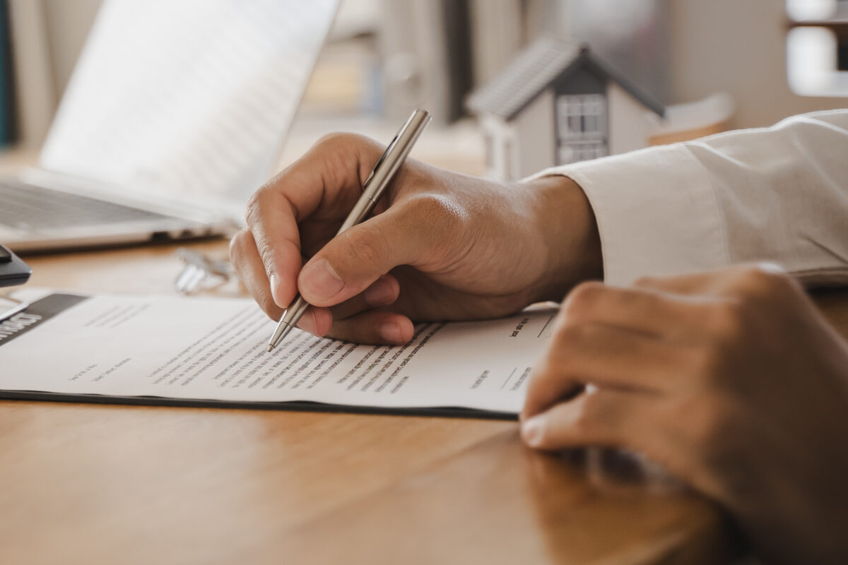 signature du dossier MaPrimeRénov' pour des travaux de rénovation