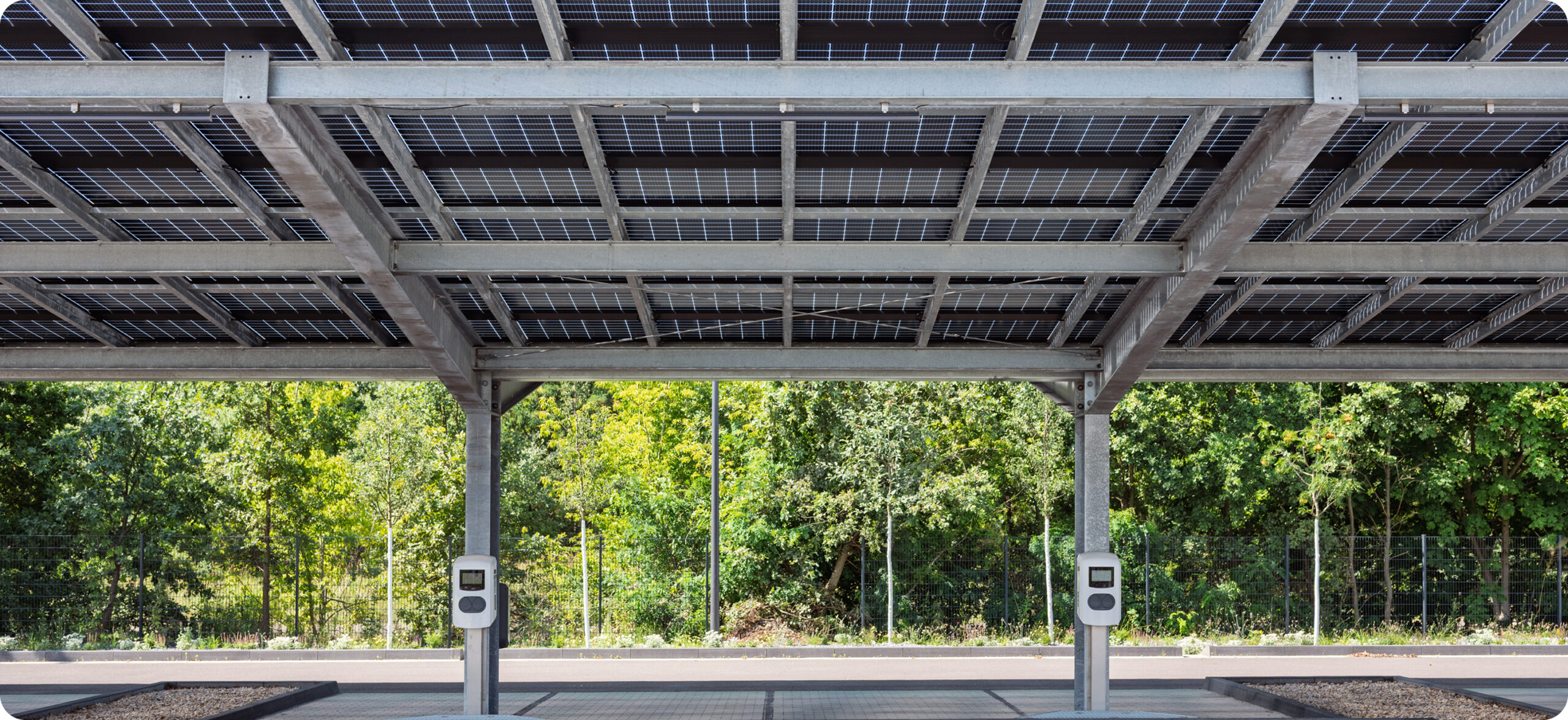 Photo d'un carport solaire pour parking