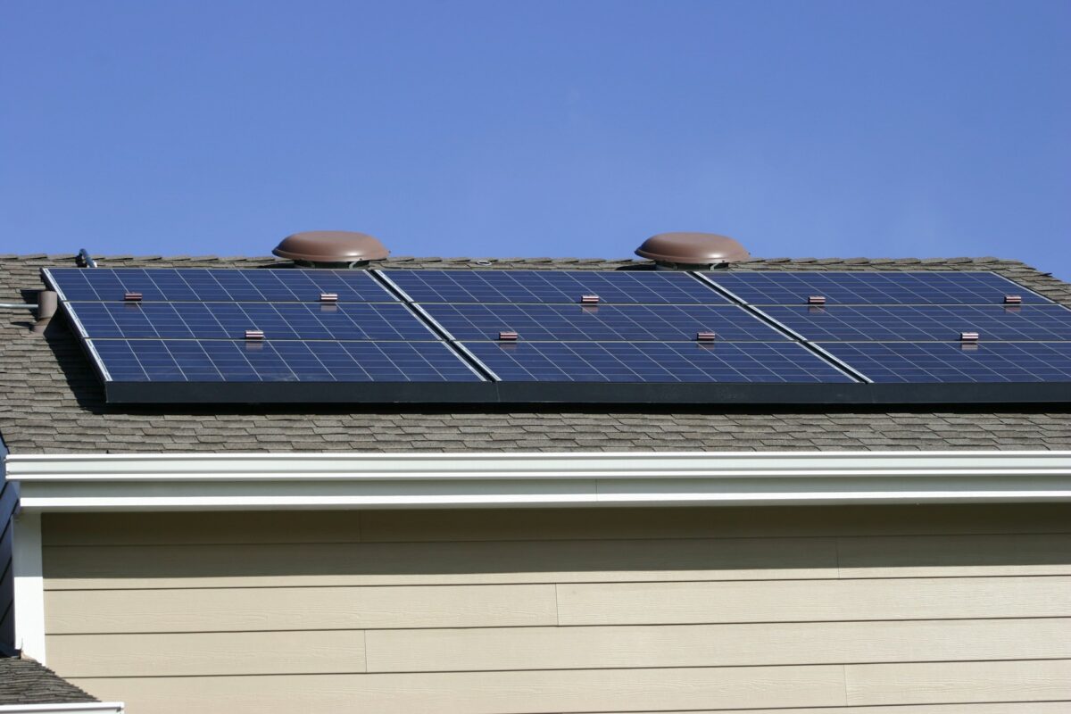 location toiture photovoltaïque pour particuliers