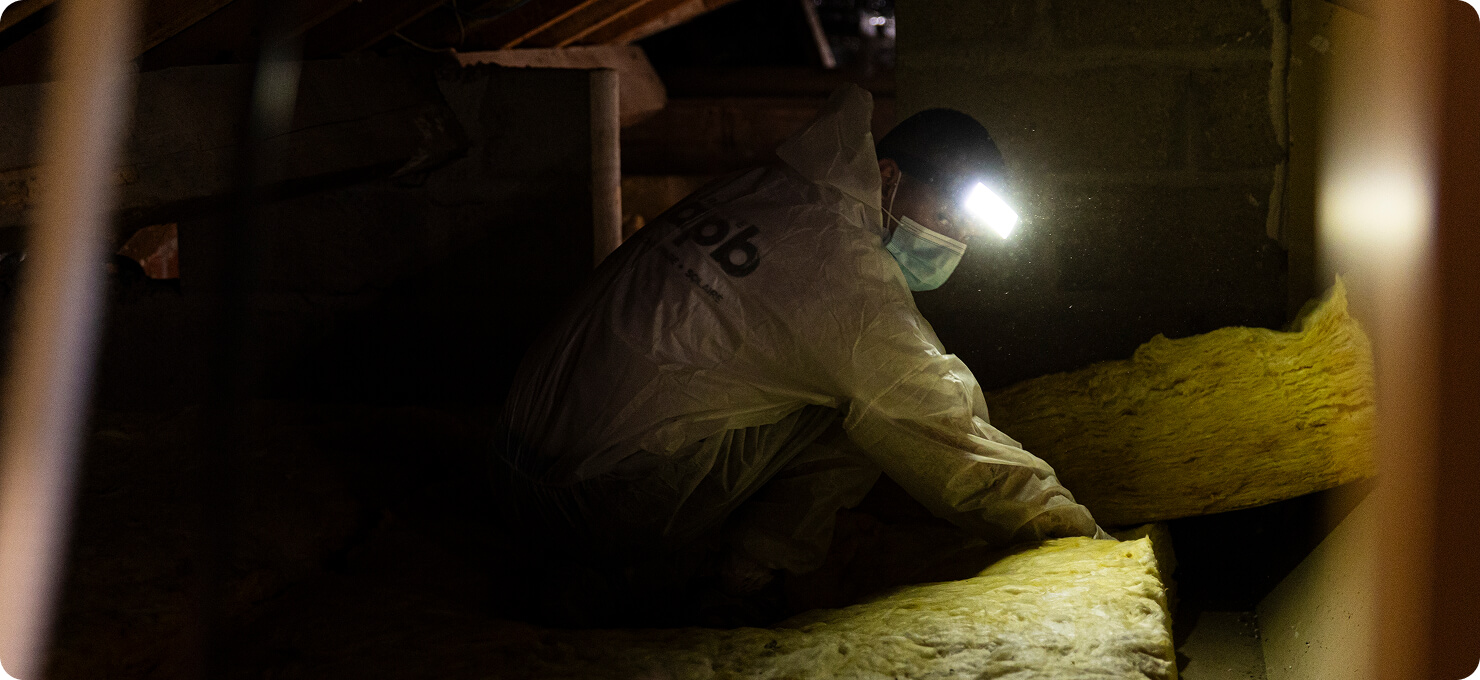 installation-isolation-combles-perdus-ouvrier-groupe-apb